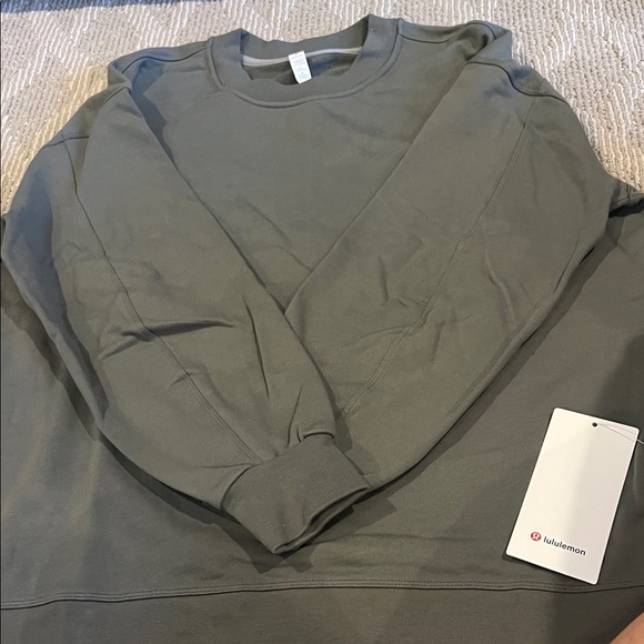 lululemon athletica Tops - 🍋🍋 Lululemon Perfectly Oversized Crew sweatshirt  Size 6 NWT